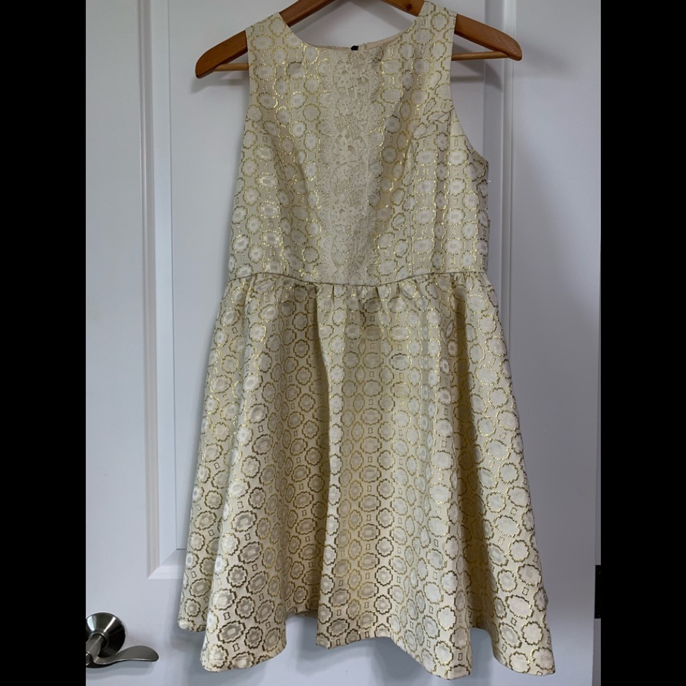 Gorgeous gold and lace dress